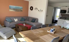Ferienhaus 15 Gut Tossens